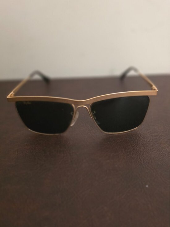 The Vintage Ray-Ban Sunglasses feature a classic gold metal frame with Olympian main image 7